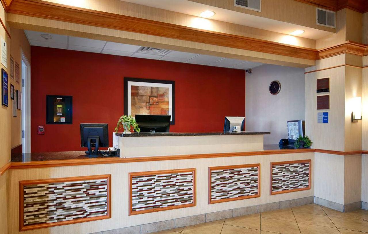 Best Western Plus Pontoon Beach Екстер'єр фото