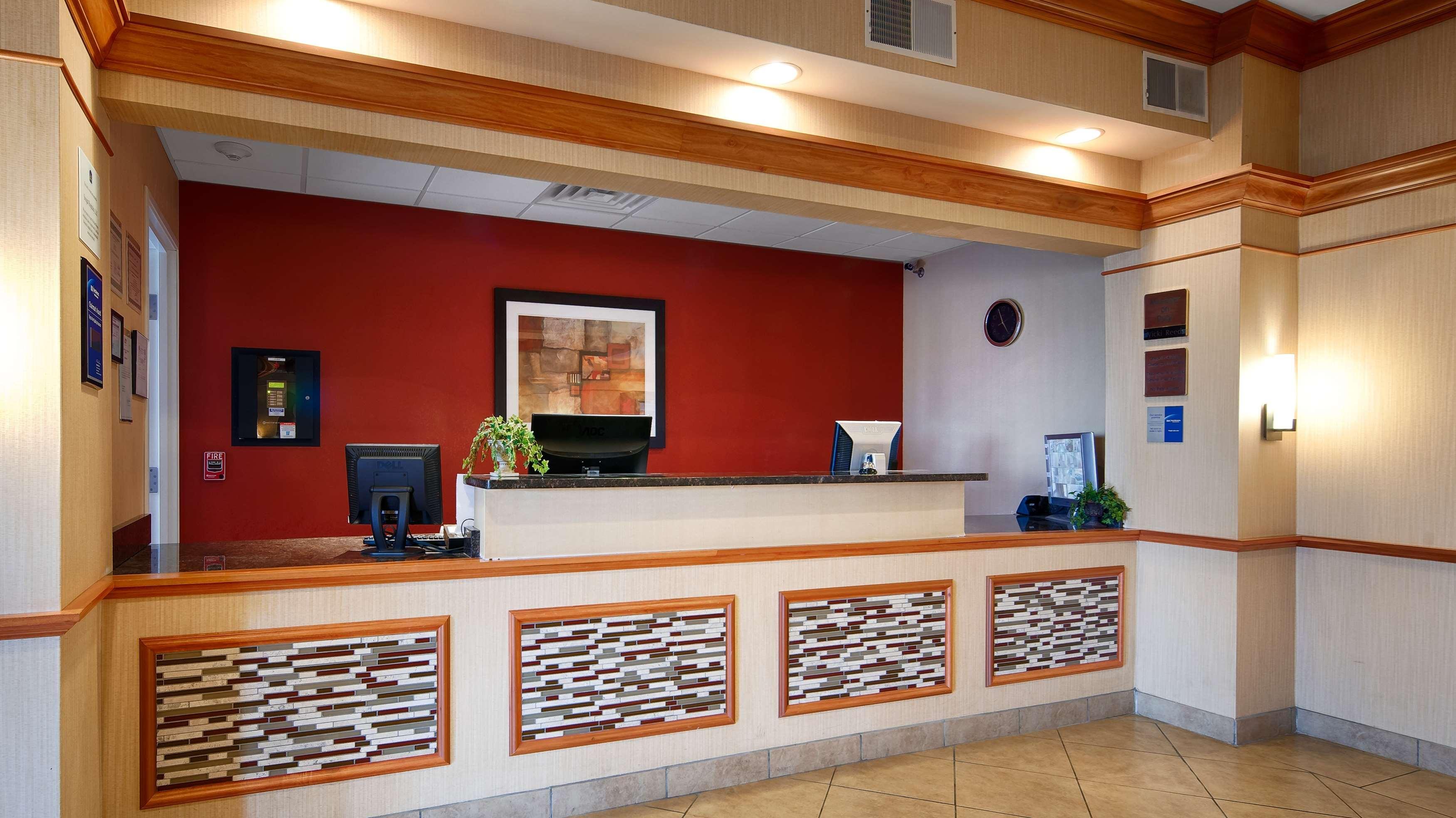 Best Western Plus Pontoon Beach Екстер'єр фото